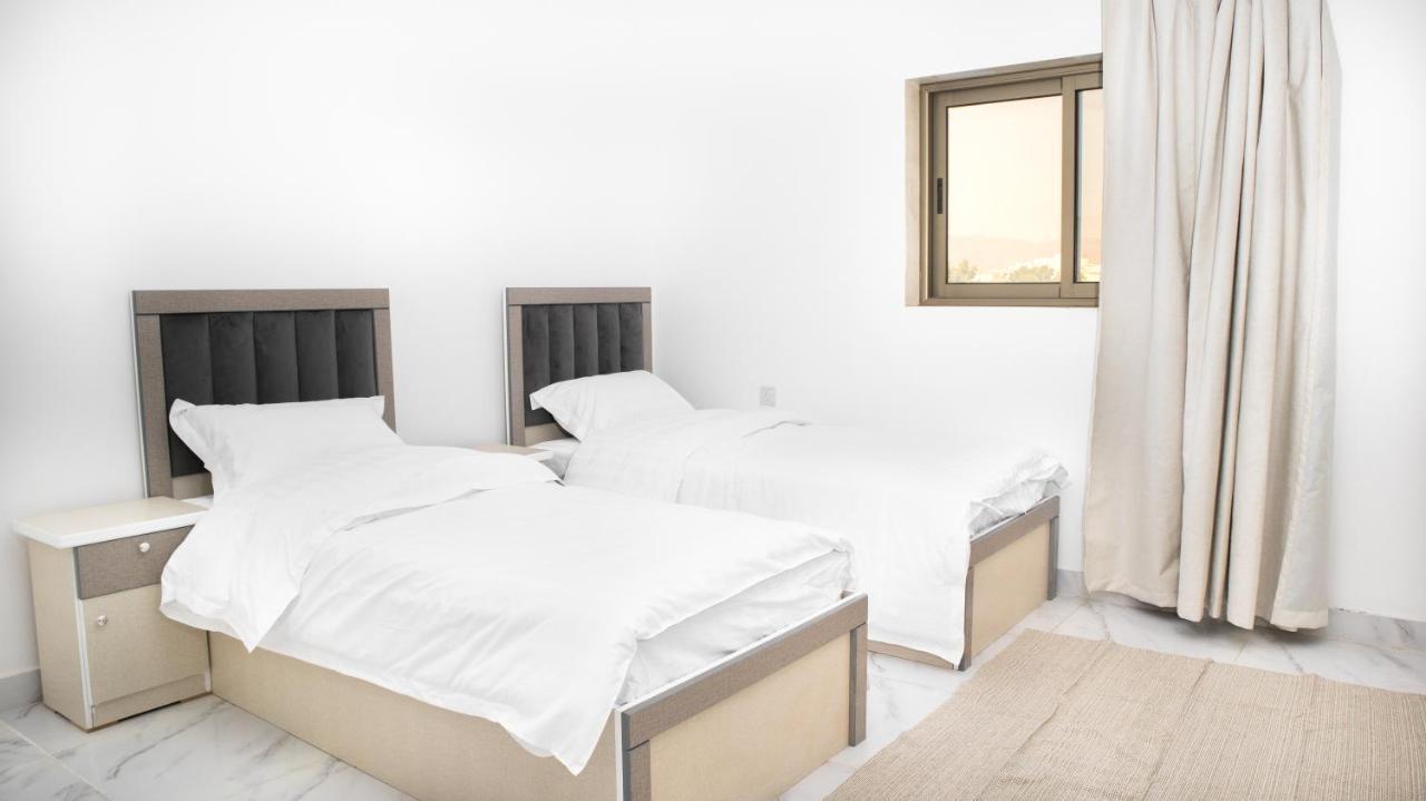 Comfortable & Big Family Apartments 10Mins Drive To Al-Masjid -Nabawi - Nozol Noor 2 Медина Экстерьер фото