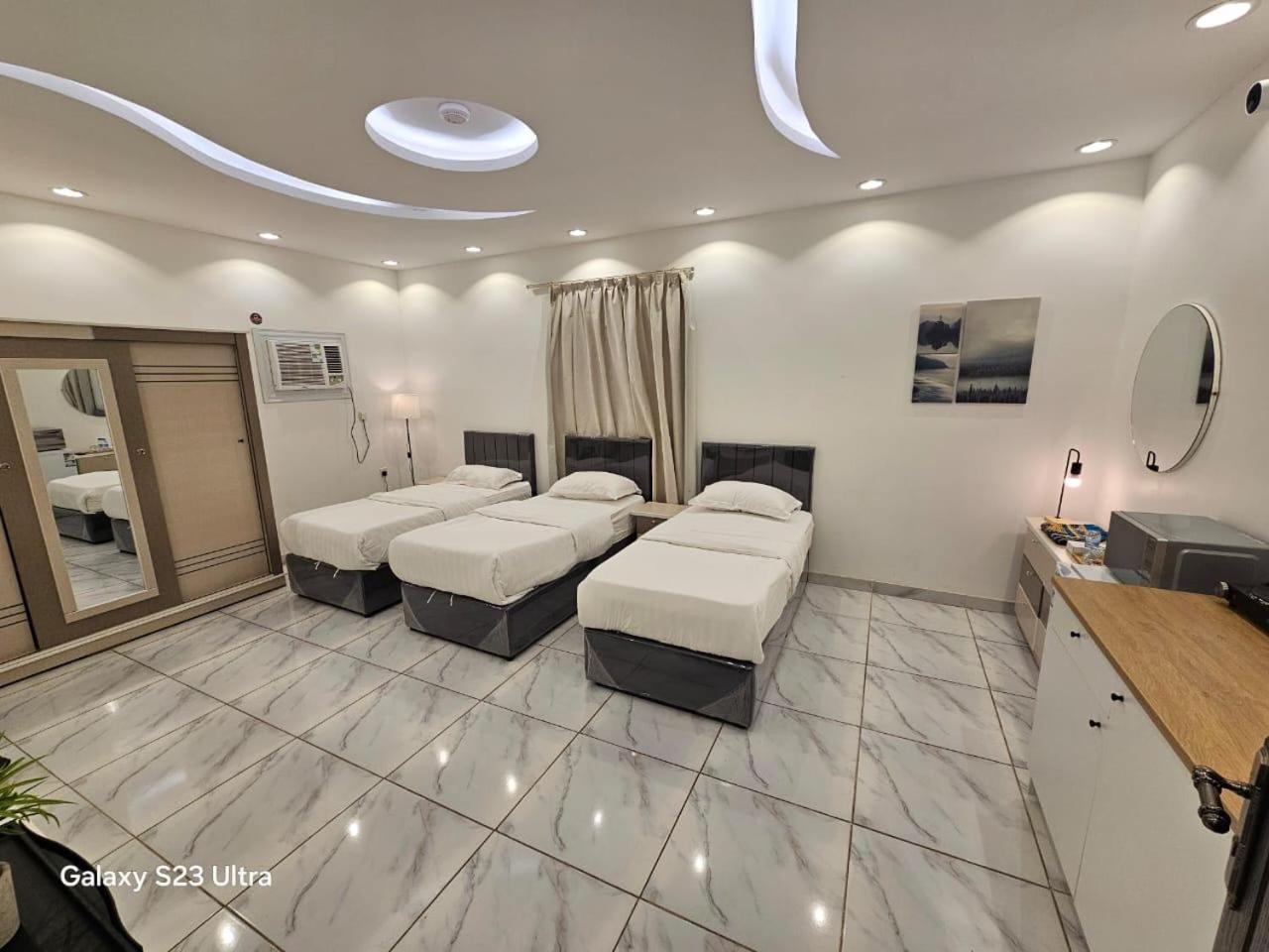 Comfortable & Big Family Apartments 10Mins Drive To Al-Masjid -Nabawi - Nozol Noor 2 Медина Экстерьер фото